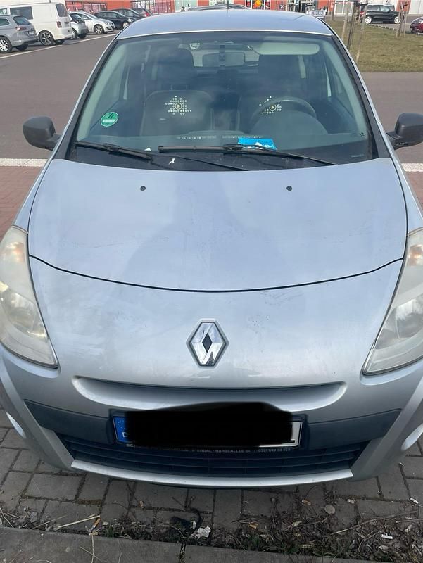 Gebraucht Renault Clio III 75 PS (55 kW) 2012 Grau Kleinwagen