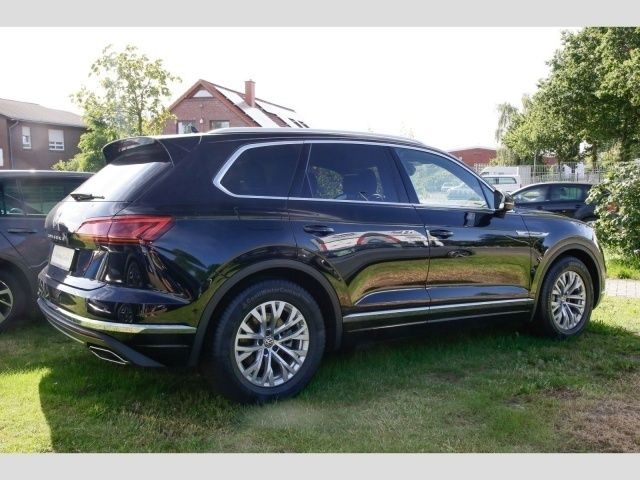 Gebraucht VW Touareg Elegance 286 PS (210 kW) 2020 Deep black perleffekt SUV