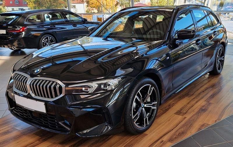 Schwarz Gebraucht 2024 BMW 330 M Sport Limousine | 38.998 € (Superpreis) - Bild 1/4