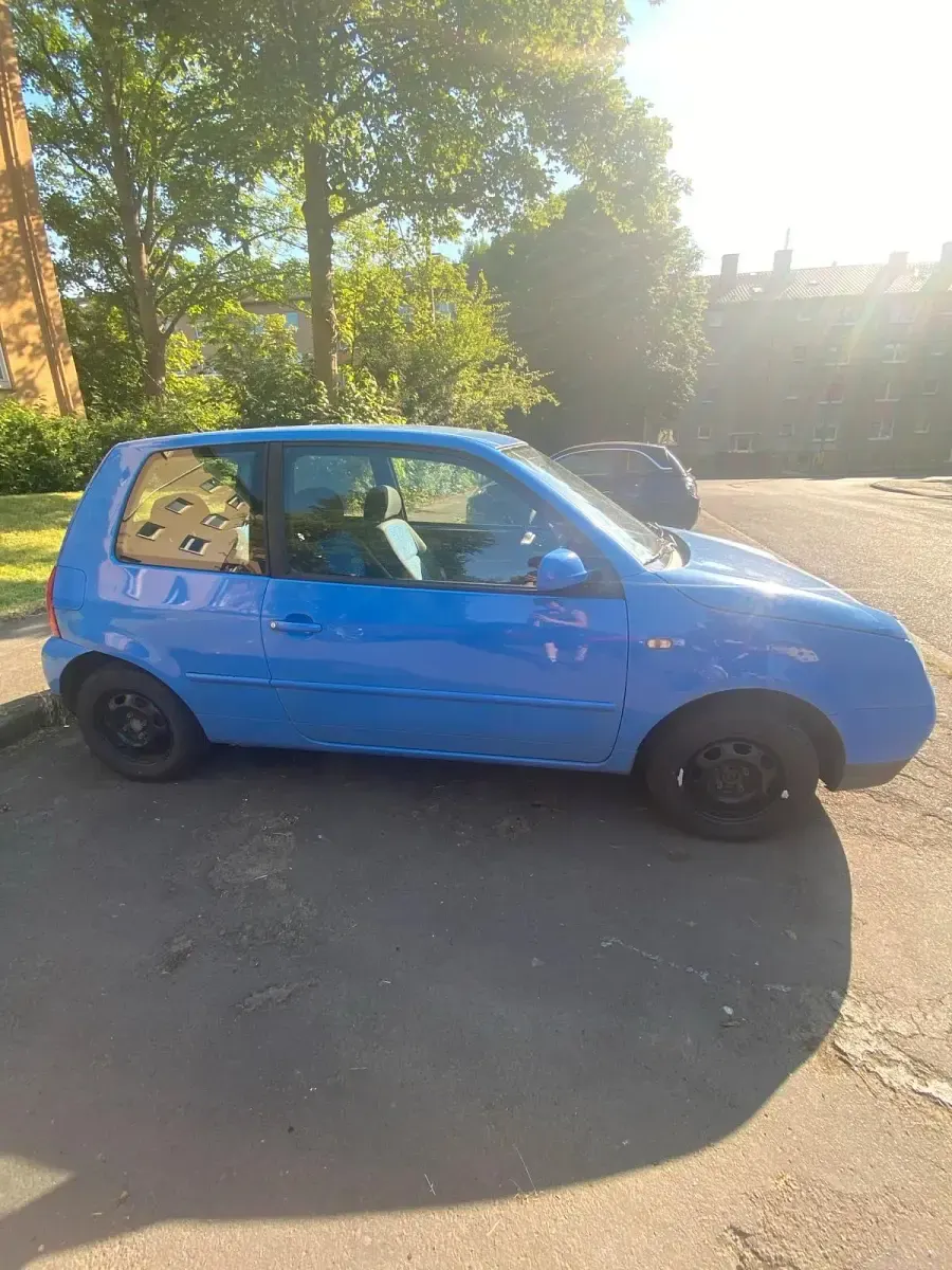Gebraucht VW Lupo 75 PS (55 kW) 1999 Blau Kleinwagen