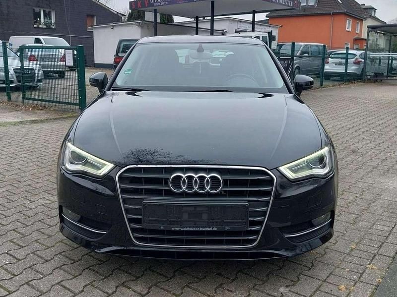Gebraucht Audi A3 Attraction 179 PS (131 kW) 2013 Schwarz Kleinwagen