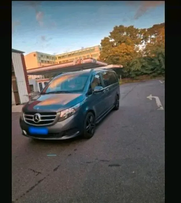 Gebraucht Mercedes V250 190 PS (139 kW) 2016 Grau Van / Kleinbus
