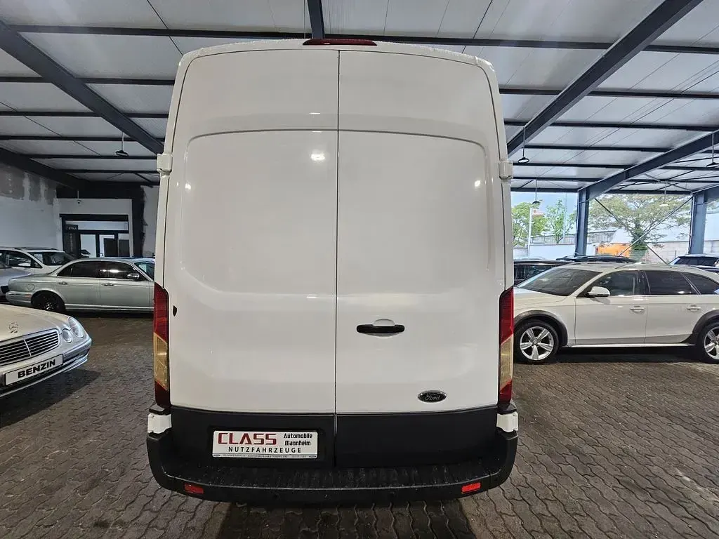 Gebraucht Ford Transit 105 PS (77 kW) 2019 Weiß Van / Kleinbus
