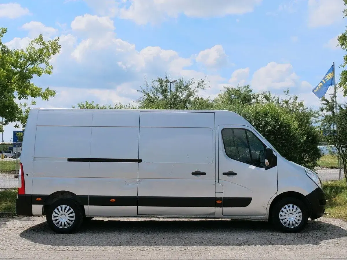 Gebraucht Renault Master 170 PS (125 kW) 2017 Silber Van