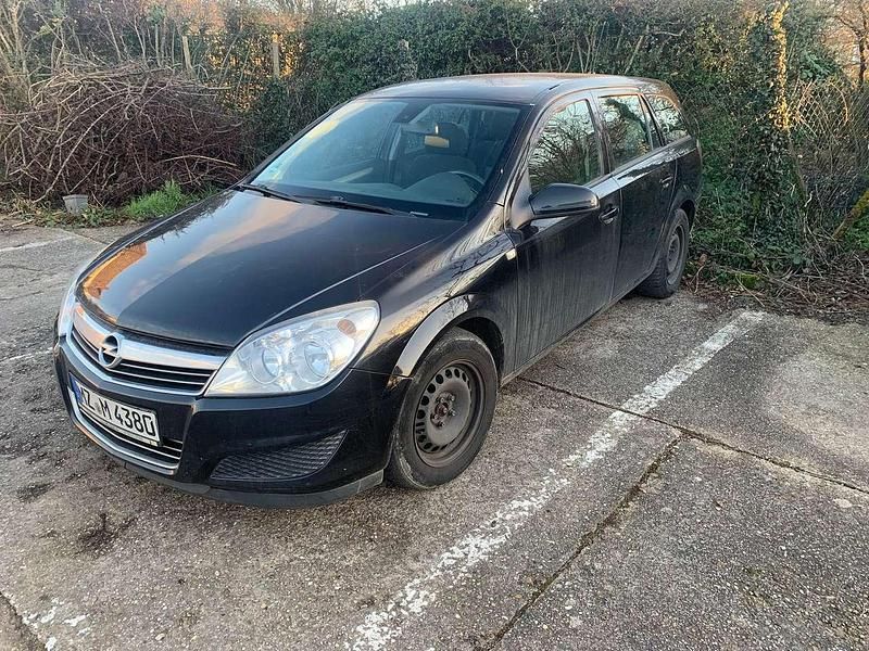 Saphirschwarz mi2 Gebraucht 2009 Opel Astra Edition Kombi | 3.499 € (Etwas zu teuer) - Bild 1/4