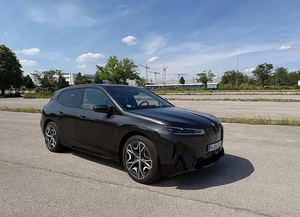 Gebraucht BMW iX Performance 384 kW (523 PS) 2024 Grau SUV