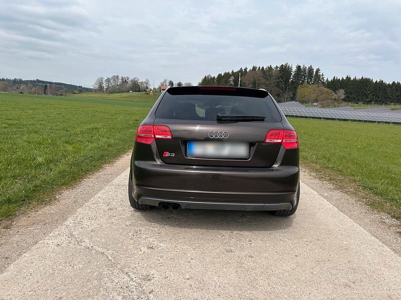 Gebraucht Audi S3 265 PS (194 kW) 2009 Kleinwagen
