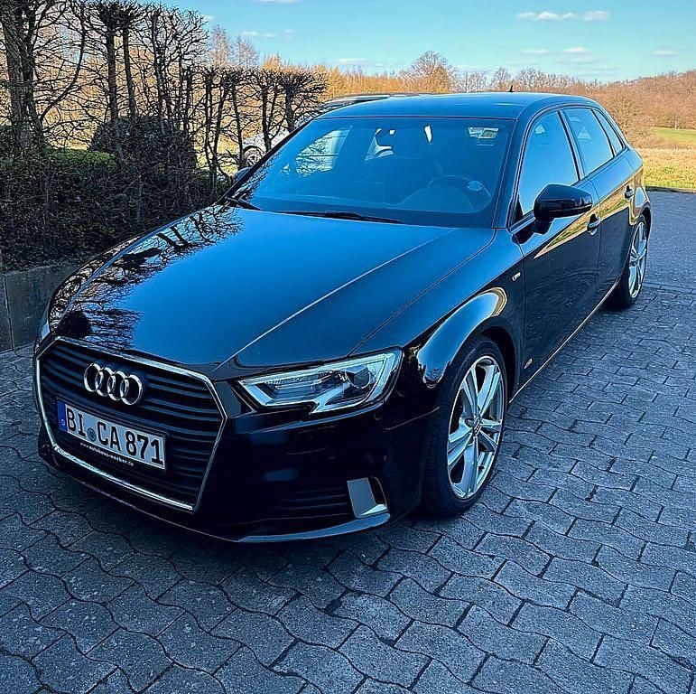 Gebraucht Audi A3 S-Line 150 PS (110 kW) 2019 Schwarz Limousine