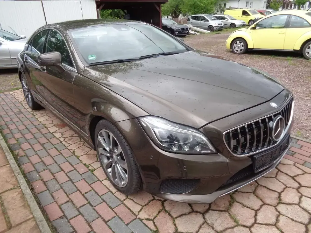Gebraucht Mercedes CLS250 204 PS (150 kW) 2016 Gold Coupé