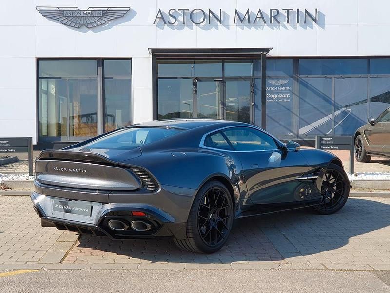 Neu Aston Martin Vanquish 835 PS (614 kW) 2026 Grau