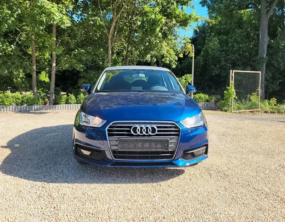 Gebraucht Audi A1 Sportback 95 PS (69 kW) 2015 Scubablau Kleinwagen