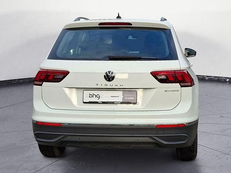 Gebraucht VW Tiguan Life 245 PS (180 kW) 2022 Weiß SUV