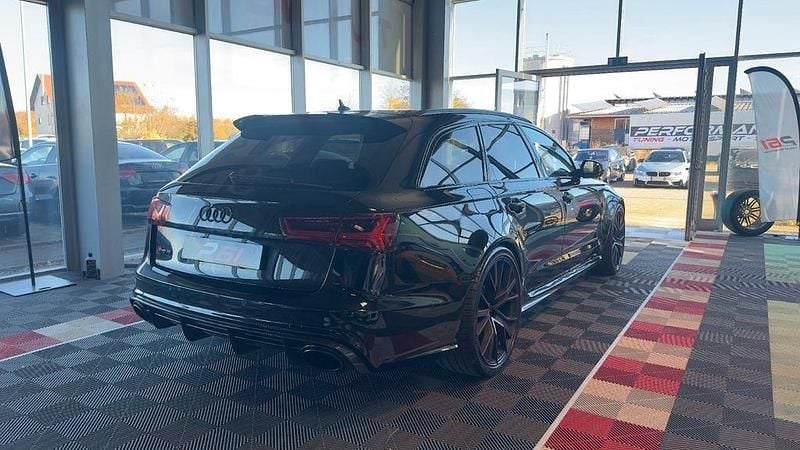 Gebraucht Audi RS6 Performance 605 PS (444 kW) 2018 Mythosschwarz metallic Kombi