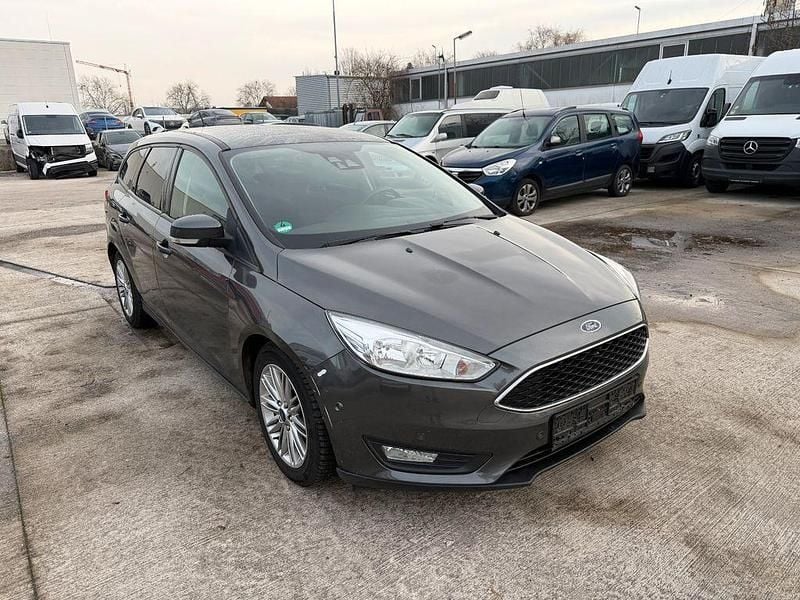 Gebraucht Ford Focus Business Edition 150 PS (110 kW) 2016 Limousine