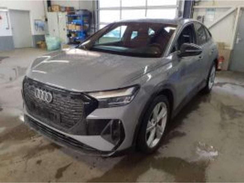 Gebraucht Audi Q4 e-tron S-Line 150 kW (204 PS) 2022 Kieselgrau SUV