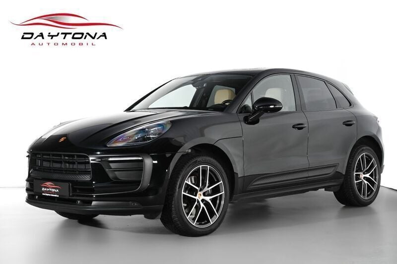 Schwarz Gebraucht 2022 Porsche Macan SUV | 66.800 € (Guter Preis) - Bild 1/4