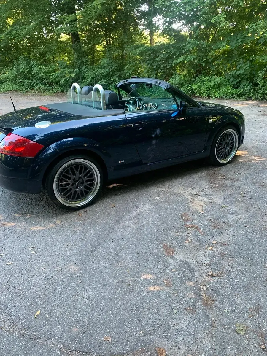 Gebraucht Audi TT Roadster 150 PS (110 kW) 2002 Blau Cabrio