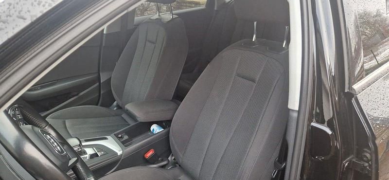 Gebraucht Audi A4 Basis 190 PS (139 kW) 2016 Schwarz Kombi