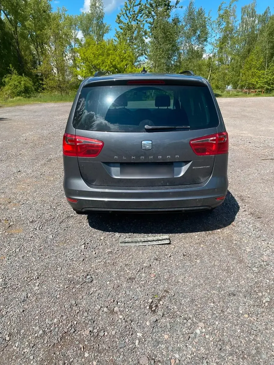 Gebraucht Seat Alhambra 140 PS (102 kW) 2012 Grau Van / Kleinbus