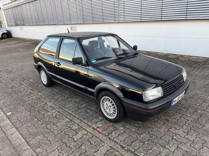 Gebraucht VW Polo 113 PS (83 kW) 1991 Schwarz Coupé