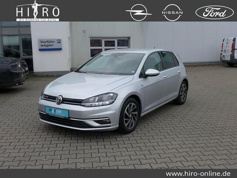 Silber Gebraucht 2018 VW Golf VII Join Kleinwagen | 15.250 € (Guter Preis) - Bild 1/1
