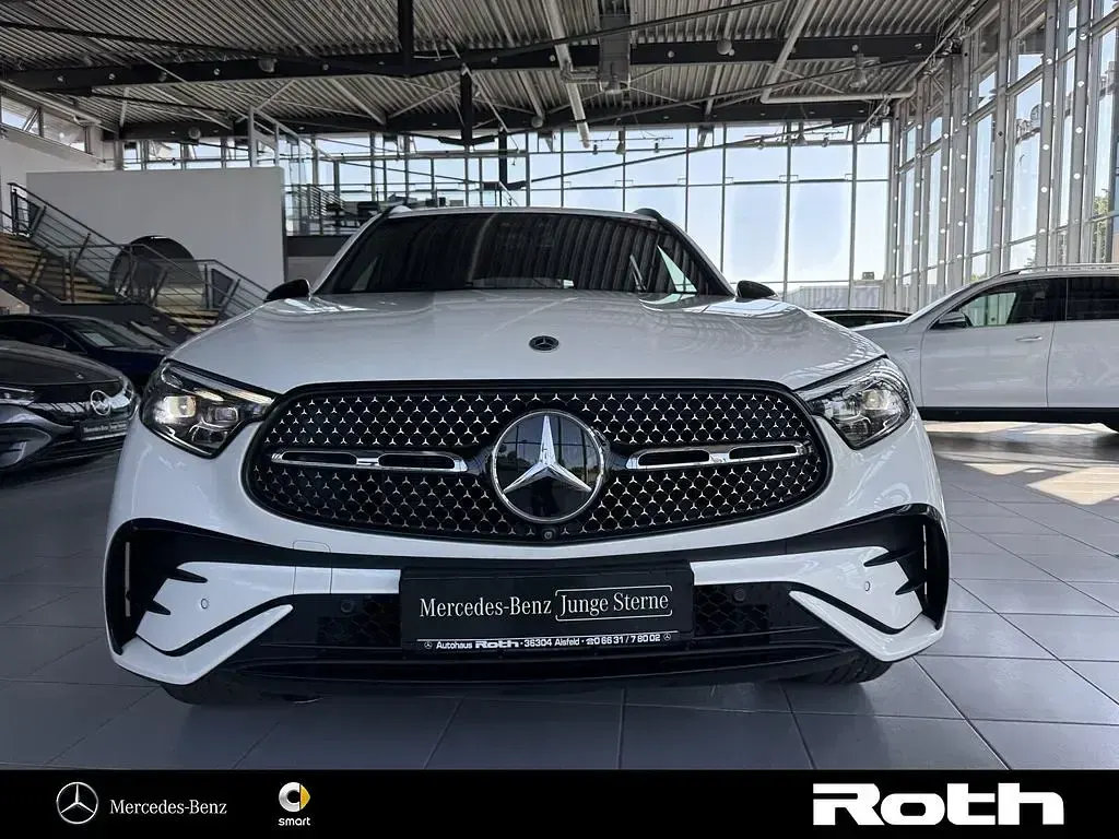 Gebraucht Mercedes GLC300de AMG Premium 197 PS (144 kW) 2022 Weiß SUV