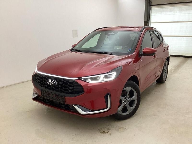 Gebraucht Ford Kuga ST-Line X 242 PS (177 kW) 2024 Rot SUV