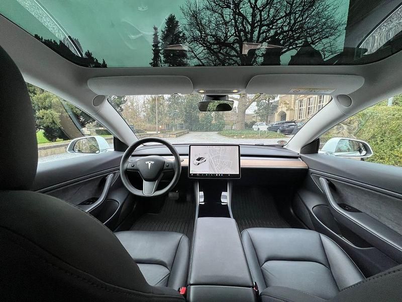 Gebraucht Tesla Model 3 366 kW (498 PS) 2020 Weiß Limousine