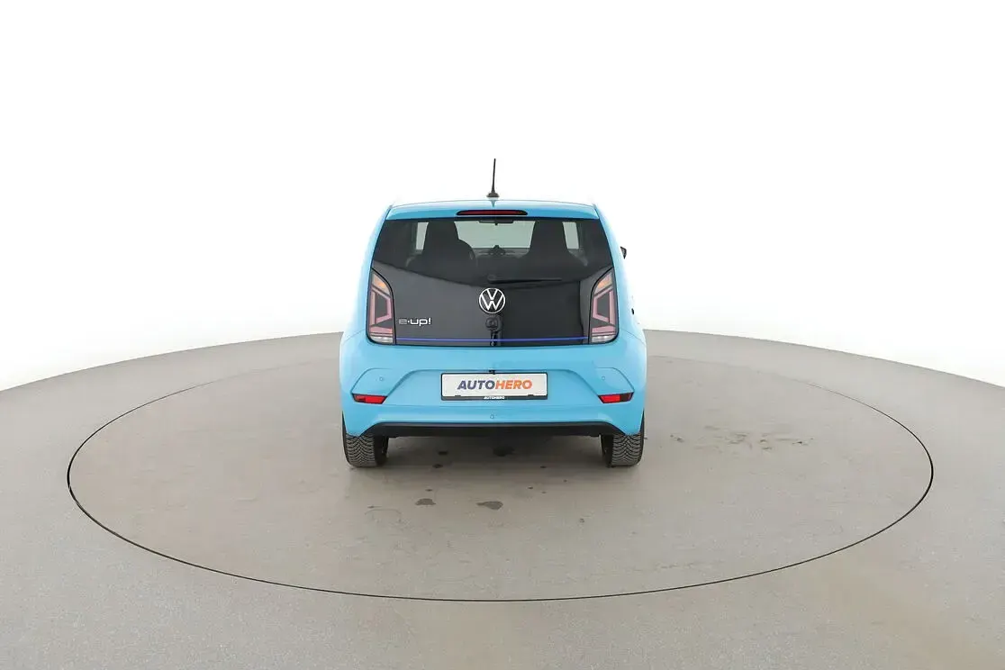 Gebraucht VW e-up! Style 61 kW (83 PS) 2020 Blau Kleinwagen