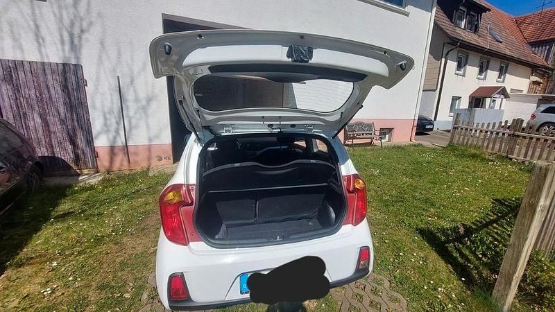 Gebraucht Kia Picanto Attract 67 PS (49 kW) 2015 Weiß Kleinwagen