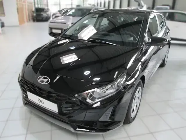 Neu Hyundai i20 Select 101 PS (74 kW) 2025 Schwarz Kleinwagen