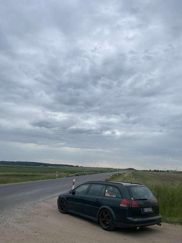 Gebraucht Opel Vectra Edition 150 PS (110 kW) 2004 Grün Kombi