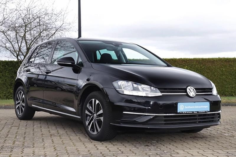 Gebraucht VW Golf VII IQ Drive 116 PS (85 kW) 2019 Schwarz Limousine