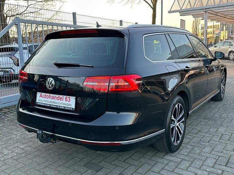 Gebraucht VW Passat Highline 150 PS (110 kW) 2019 Schwarz Kombi