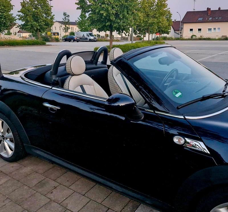 Blau Gebraucht 2012 Mini Cooper S Kleinwagen | 10.999 € (Etwas zu teuer) - Bild 1/4