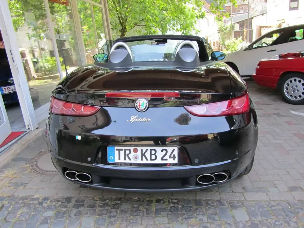 Gebraucht Alfa Romeo Spider Exclusive 185 PS (136 kW) 2007 Schwarz Cabrio