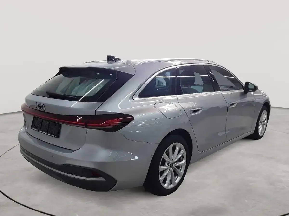Gebraucht Audi A5 Advanced 204 PS (150 kW) 2025 Silber Kombi