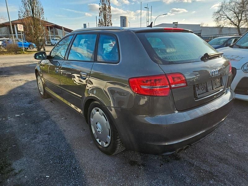 Gebraucht Audi A3 Sportback S-Line 125 PS (91 kW) 2012 Grau Kleinwagen