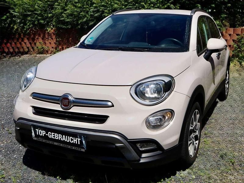 Colore esterno (greyge) Gebraucht 2015 Fiat 500X Cross SUV | 9.299 € (Guter Preis) - Bild 1/4