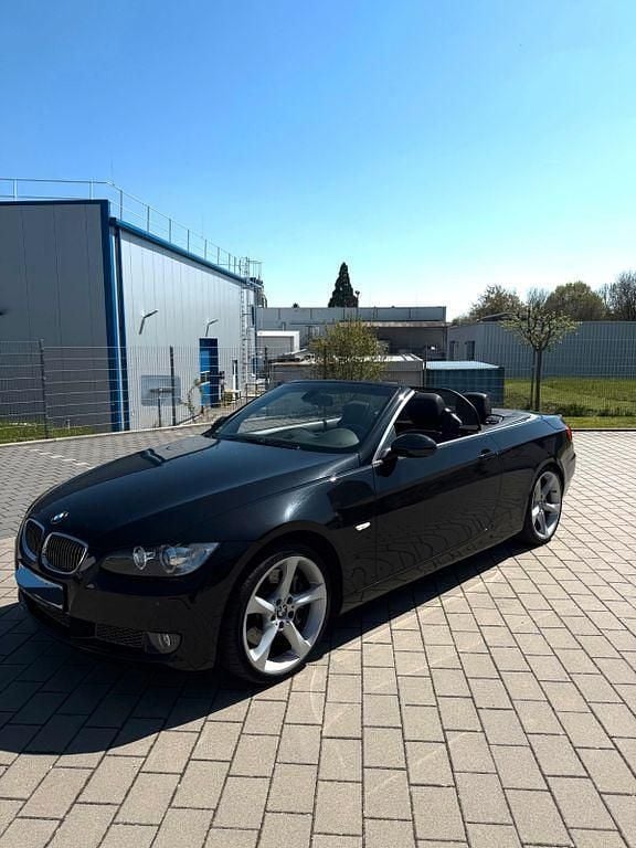 Gebraucht BMW 335 Cabriolet Performance 306 PS (225 kW) 2007 Schwarz Cabrio