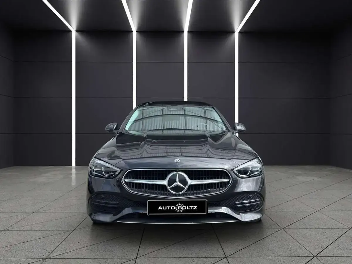 Gebraucht Mercedes C200 Edition 204 PS (150 kW) 2024 Graphitgrau Kombi