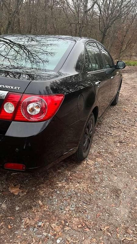 Schwarz Gebraucht 2009 Chevrolet Epica LT Limousine | 3.000 € (Fairer Preis) - Bild 1/4