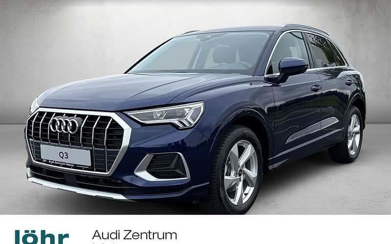 Blau Neu 2025 Audi Q3 Advanced SUV | 47.980 € (Etwas zu teuer) - Bild 1/4
