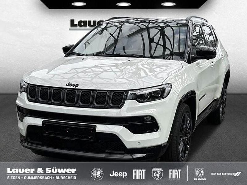 Weiß Gebraucht 2023 Jeep Compass SUV | 29.990 € (Fairer Preis) - Bild 1/4