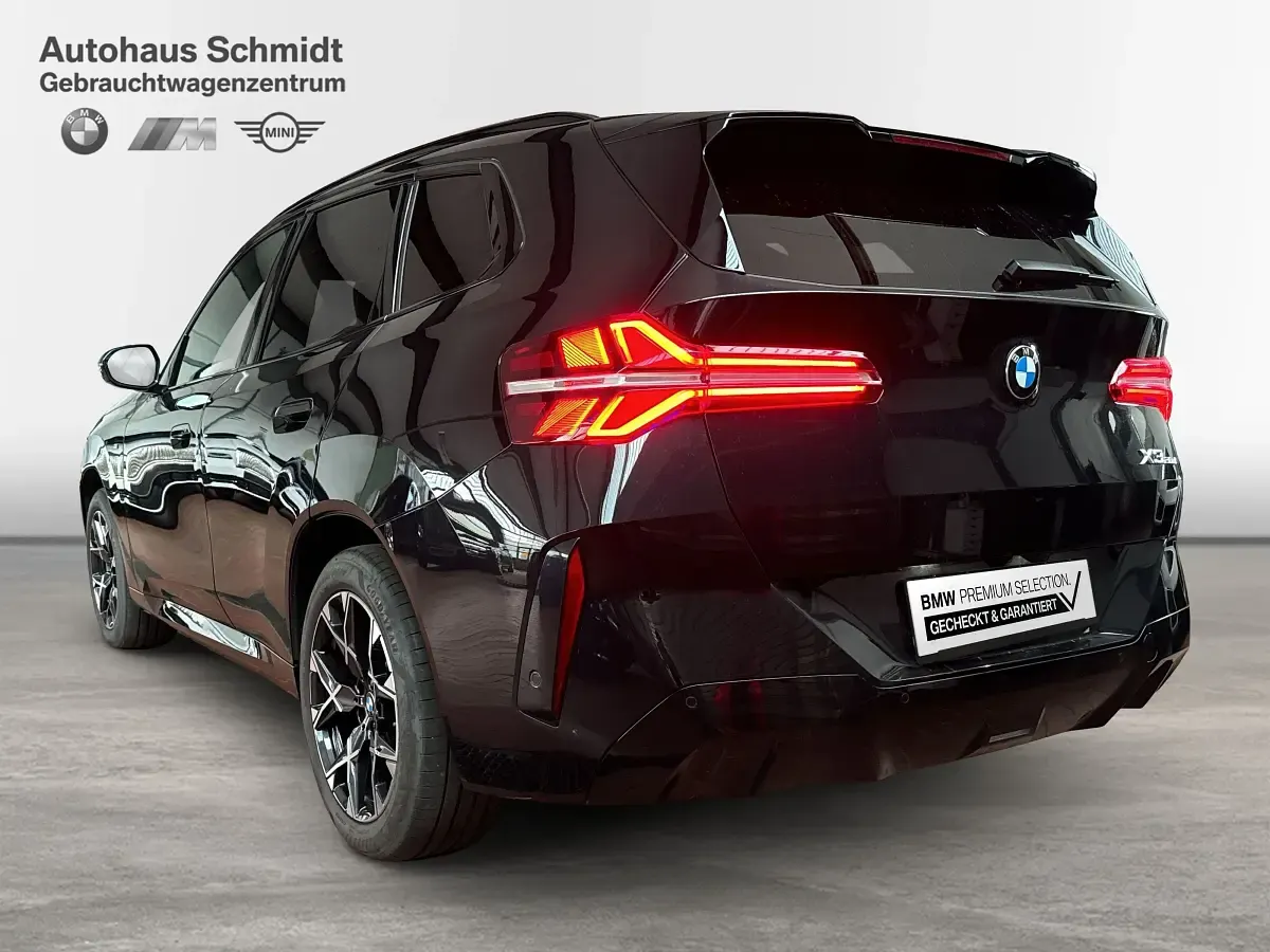 Gebraucht BMW X3 Efficient Dynamics 197 PS (144 kW) 2025 Saphirschwarz SUV