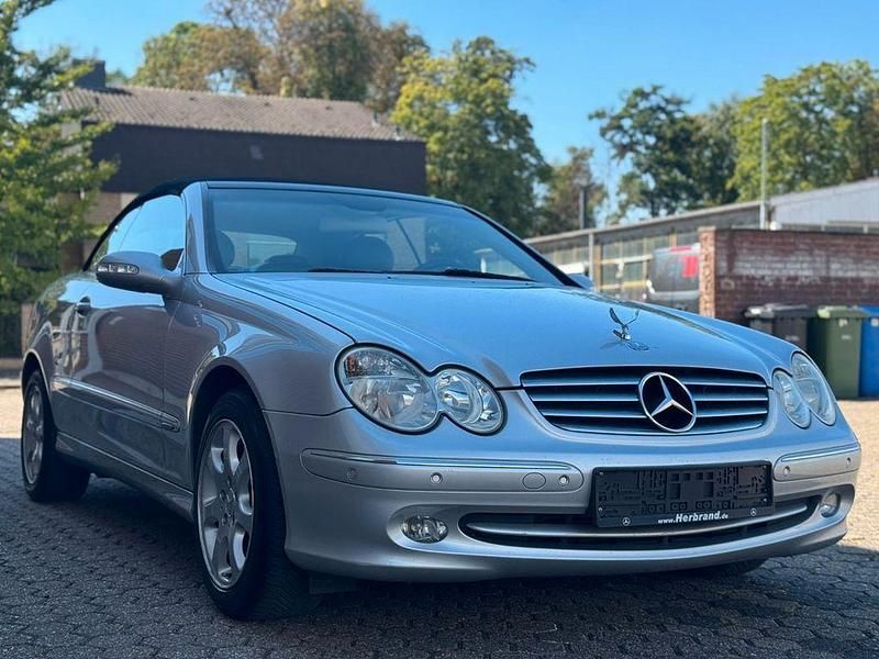 Silber Gebraucht 2005 Mercedes CLK200 Cabrio | 6.500 € (Guter Preis) - Bild 1/4