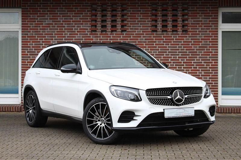 Weiß Gebraucht 2016 Mercedes GLC250 AMG SUV | 26.890 € (Etwas zu teuer) - Bild 1/4