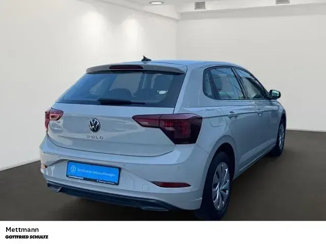 Gebraucht VW Polo Life 80 PS (58 kW) 2023 Grau Kleinwagen