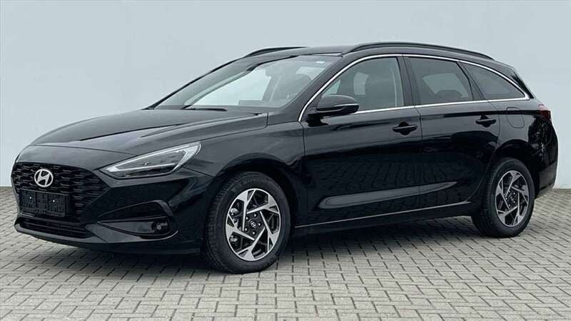 Schwarz / abyssblack Neu 2024 Hyundai i30 Kombi | 26.450 € (Guter Preis) - Bild 1/4