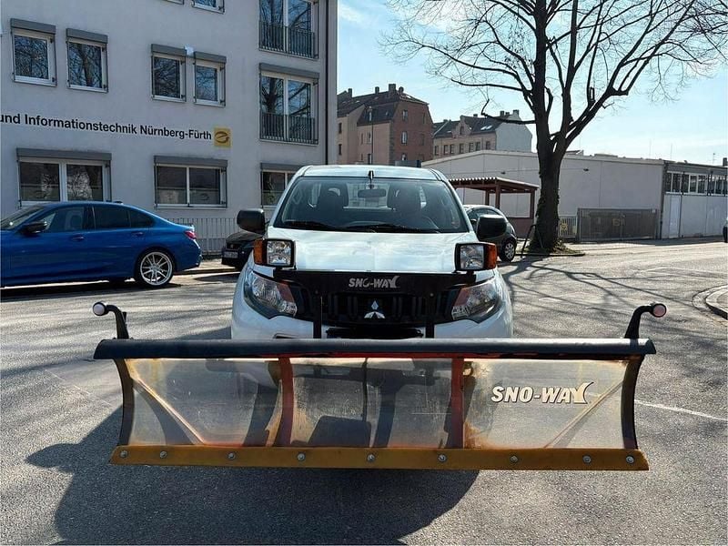 Gebraucht Mitsubishi L200 154 PS (113 kW) 2017 Weiß Pickup